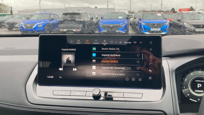 Nissan Qashqai 1.3 DiG-T MH 158 Tekna 5dr Xtronic Petrol Hatchback